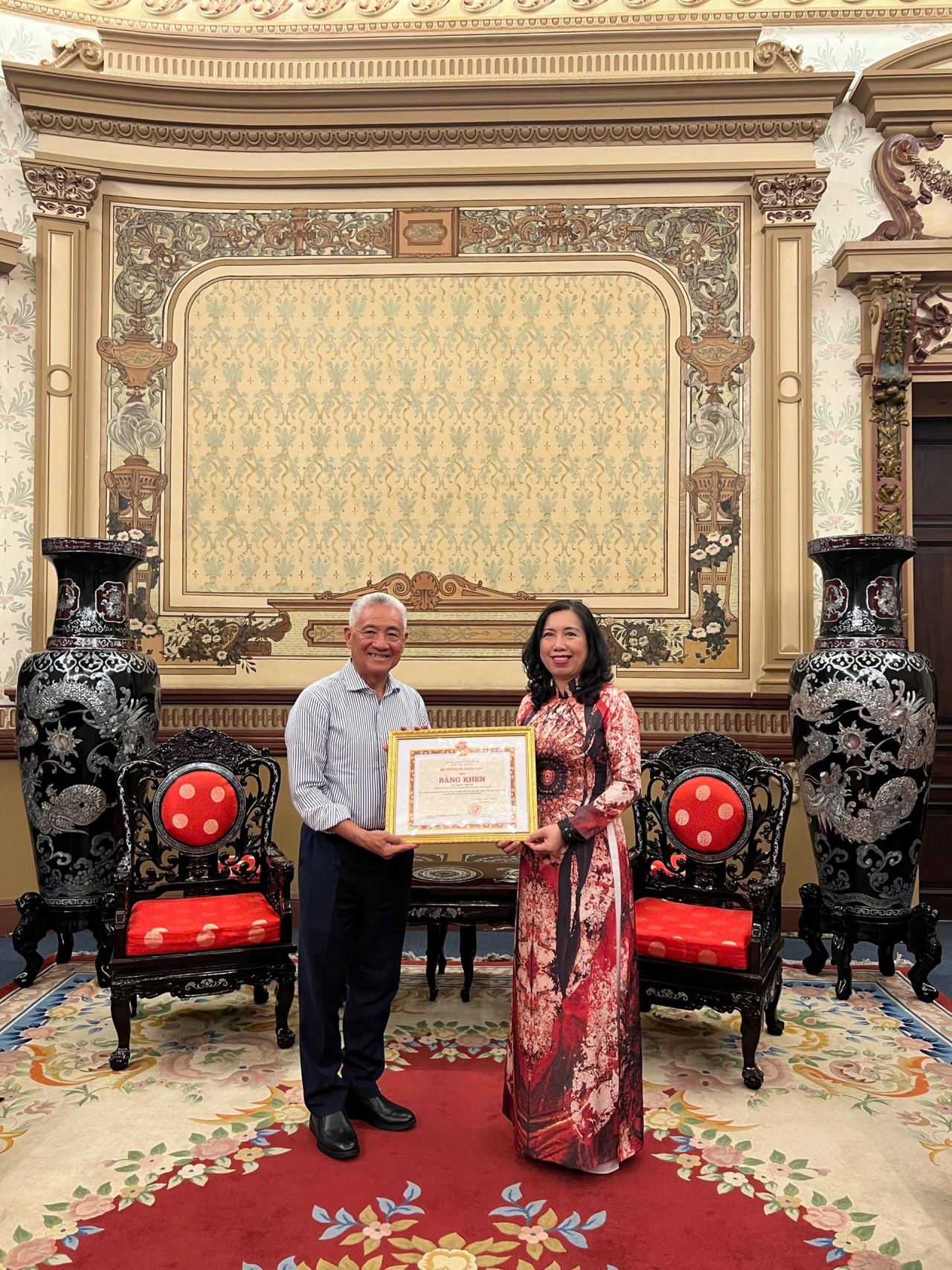 Foreign Ministry Honors Overseas Vietnamese Entrepreneur Nguyen Thanh My