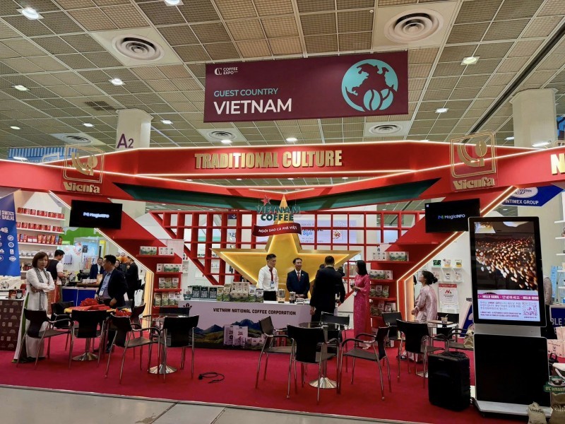 Enhancing Value and Brand of Vietnamese Coffee in Global Market