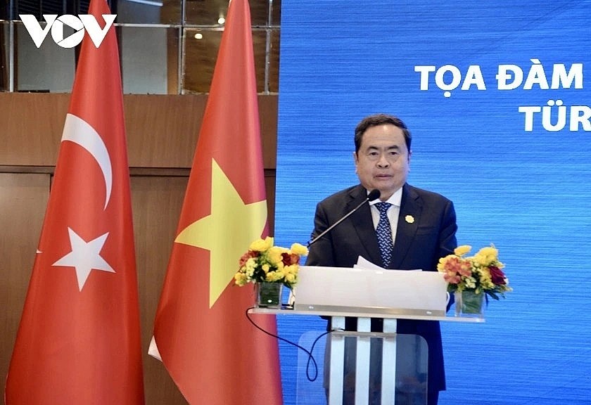 NA Chairman Tran Thanh Man speaks at the policy dialogue on Vietnam-Turkey cooperation.