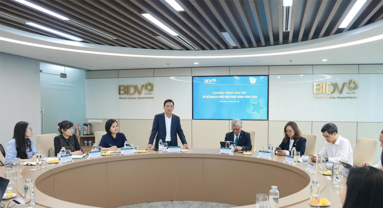 Overview of the working session. (Photo: Nguyen Tien Dat)