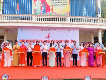 Zhi Shan Foundation Donates 261 Bookcases in Nghe An
