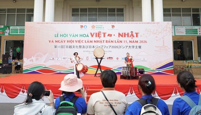 Vietnam News Today (April 18): Vietnam, China Sign 32 Cooperation Documents