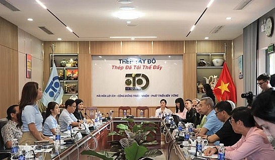 Vietnam News Today (April 18): Vietnam, China Sign 32 Cooperation Documents