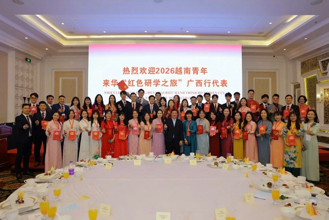 Strengthening Social Foundations through Vietnam-China Border People’s Festival and Youth Red Study Tour