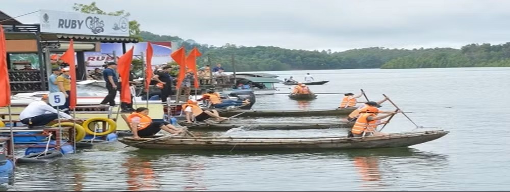 Thac Ba Lake, Lao Cai Province. (Photo: VNA)