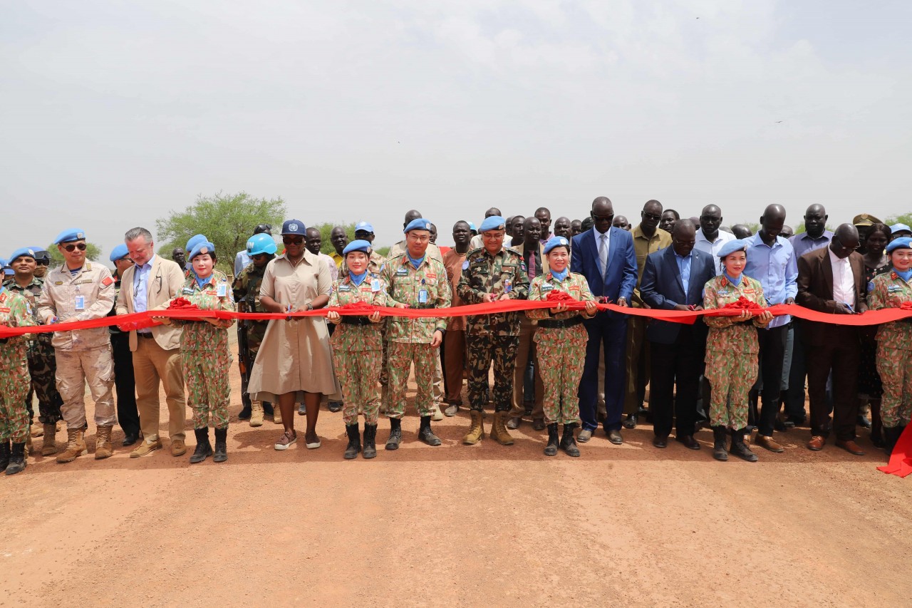 Vietnamese Engineering Team Completes 37-km Strategic Road in South Sudan in 85 Days