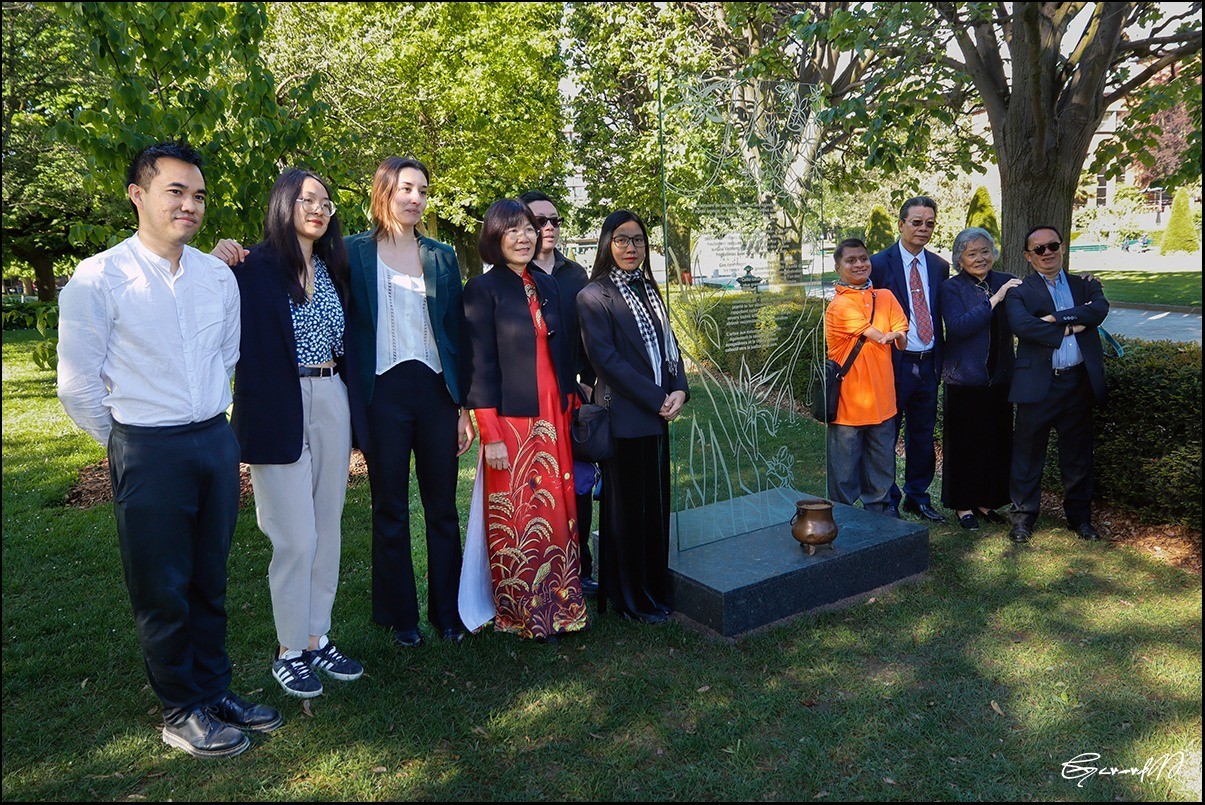 Inauguration of a Memorial Stele for Victims of Agent Orange/Dioxin in Paris