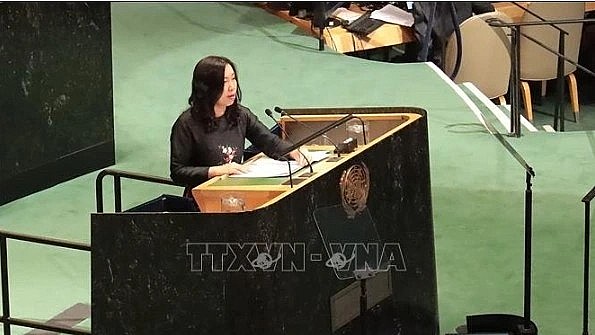 Deputy Foreign Minister Le Thi Thu Hang speaks at the general debate (Photo: VNA)