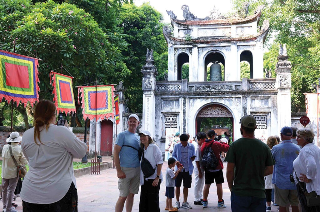 Hanoi Tourism Sees Strong Growth, Targets 12 Million International Visitors