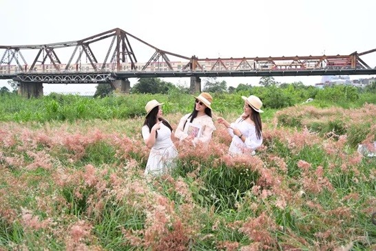Hanoi Destinations for Reunification Holiday Chillout