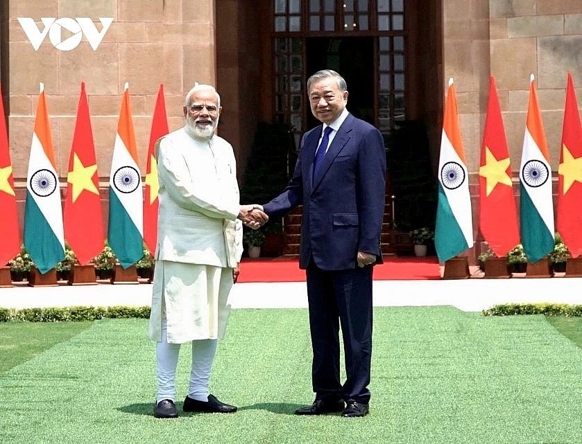Party General Secretary and President To Lam and Indian Prime Minister Narendra Modi.