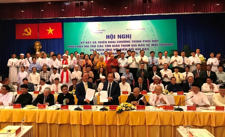 “Few Countries Have Religious Solidarity Models Like Those in Vietnam”