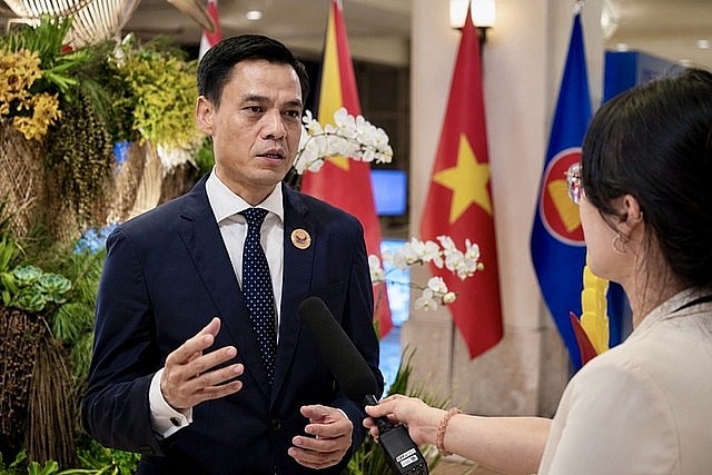 Deputy Foreign Minister Dang Hoang Giang