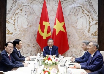 Vietnam News Today (May 12): Vietnam Seeks Deeper Fintech, Innovation Ties With Switzerland