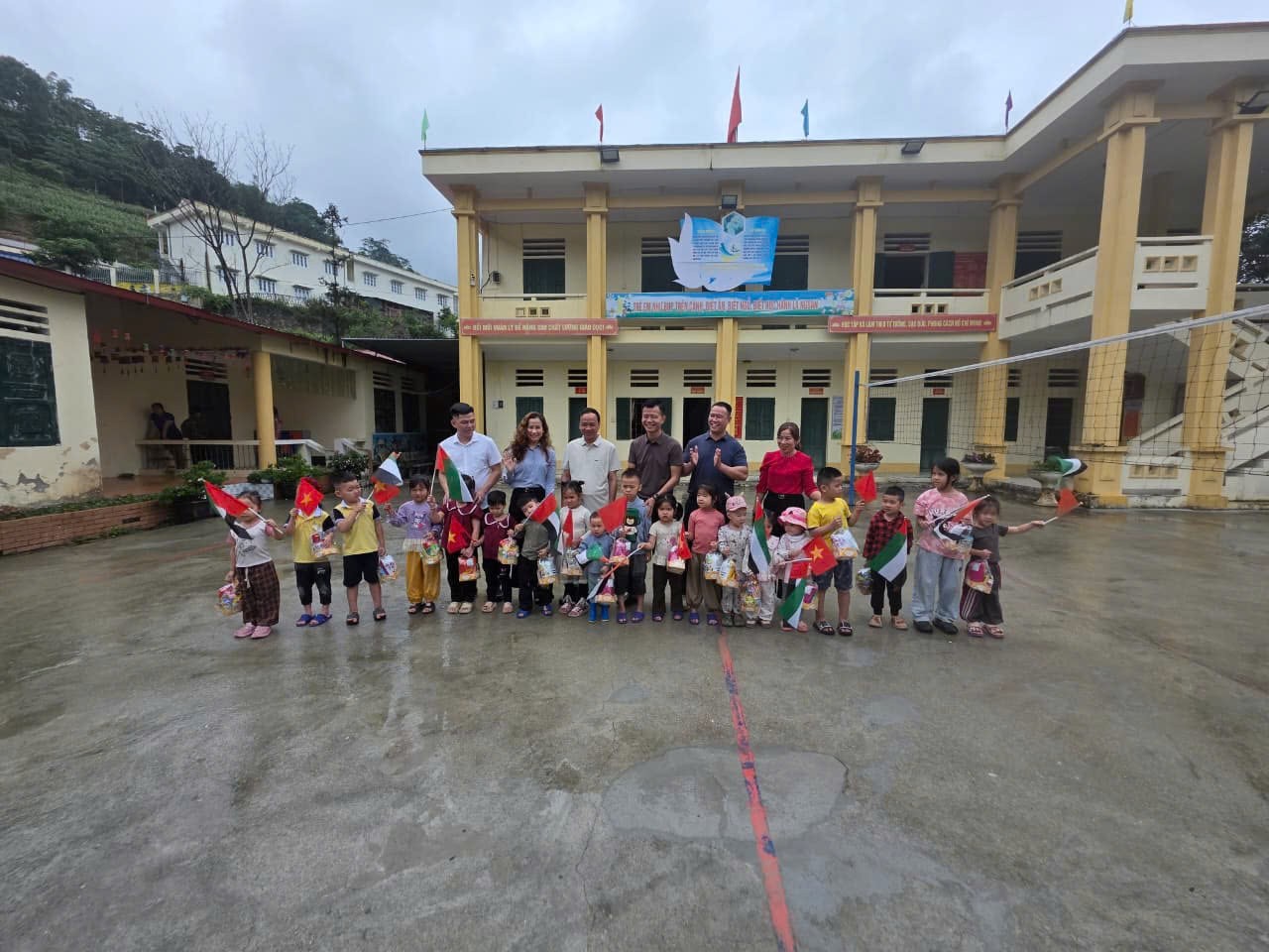 UAE Embassy Supports Construction of Restroom Facilities for Kindergarten in Tuyen Quang UAE Embassy Supports Construction of Restroom Facilities for Kindergarten in Tuyen Quang