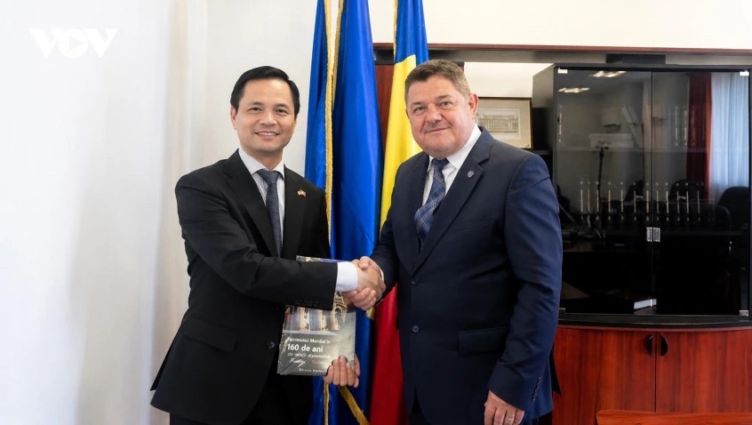 Vietnam News Today (May 17): Vietnam, Romania Seek Deeper Cooperation Beyond Traditional Friendship
