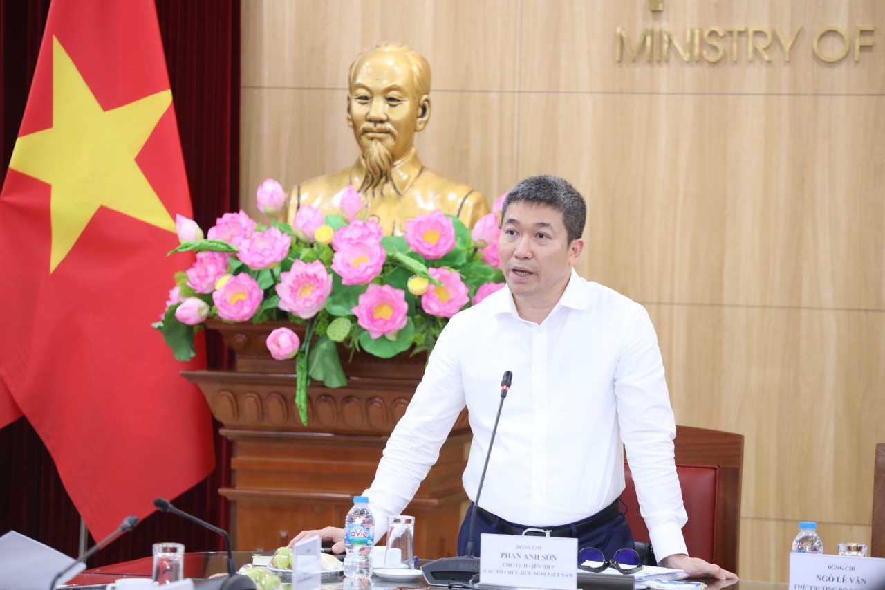 People-to-People Diplomacy in New Era: From Party’s Guidelines to Breakthrough Solutions for Enhancing Practical Effectiveness