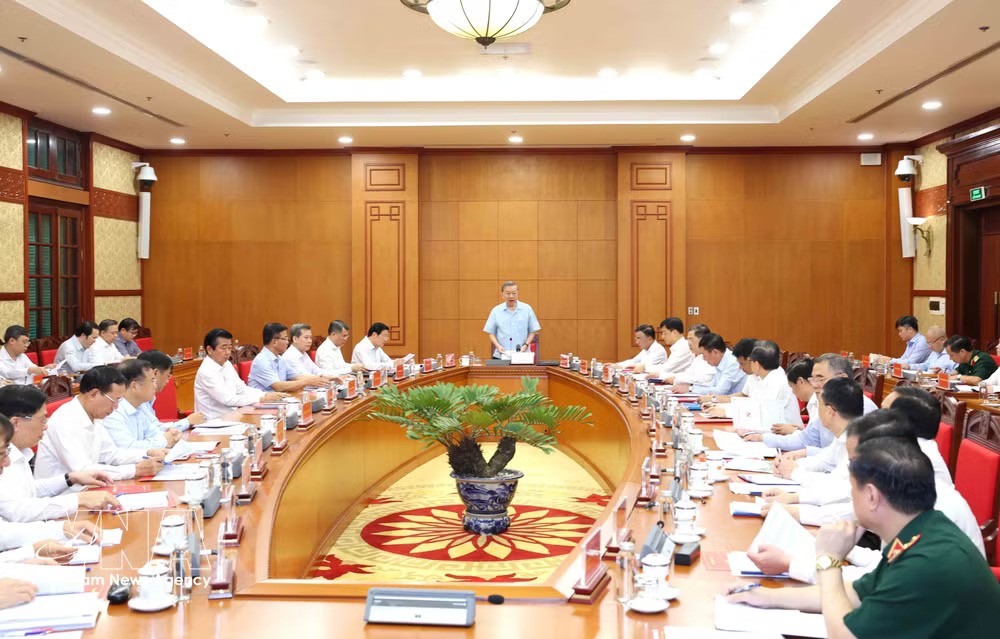 On the morning of September 29, 2025, Party General Secretary To Lam chairs a meeting of the Standing Board of the Central Steering Committee for Prevention and Control of Corruption, Wastefulness, and Negative Phenomena. (Photo: VNA)