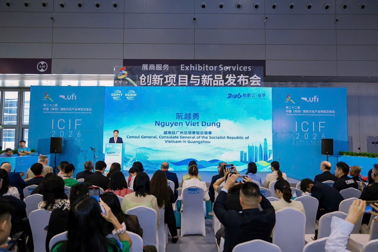 Consul General Nguyen Viet Dung speaks at the conference. (Photo: ICIF-22 Organizing Committee)