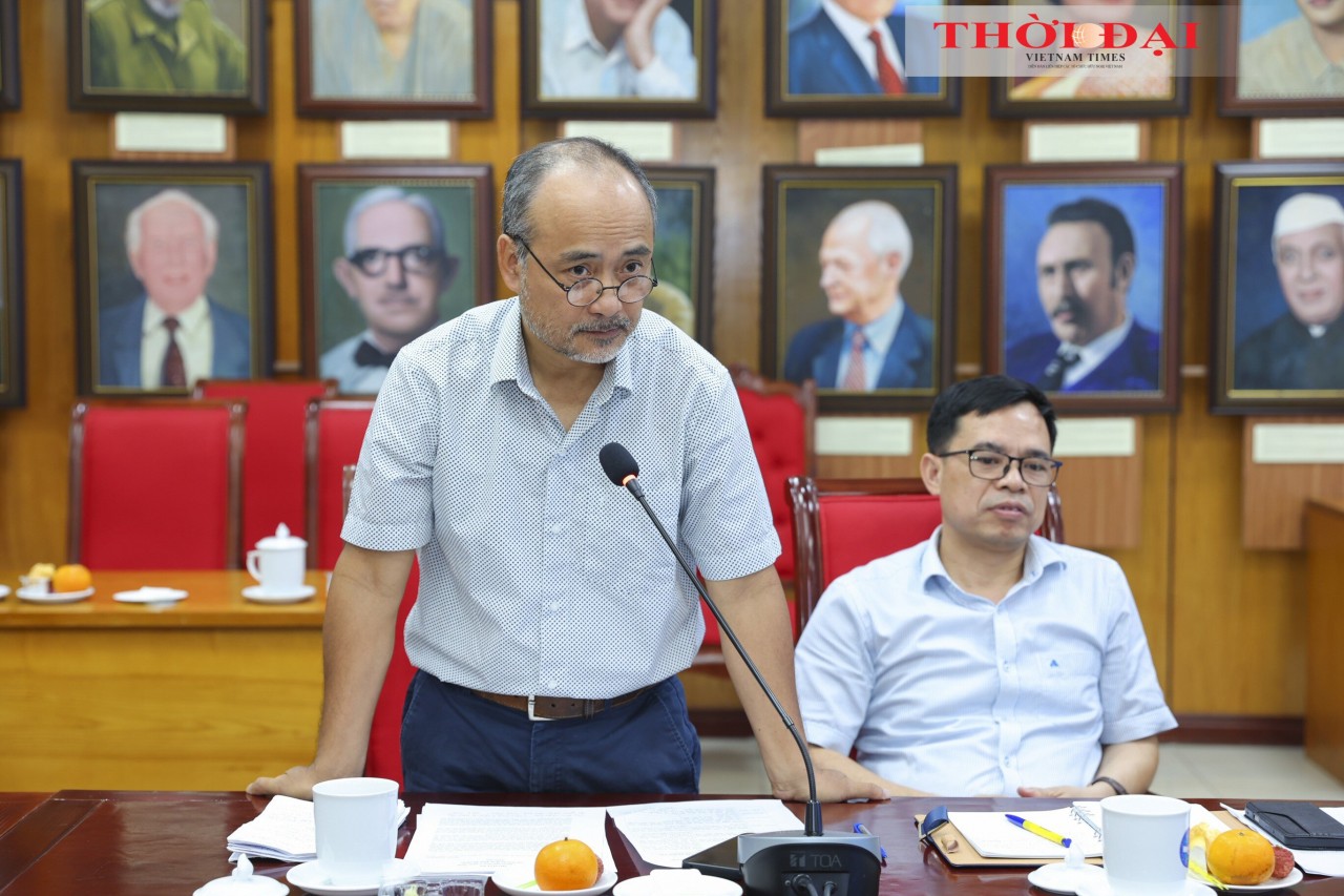 Clarifying Current State of Vietnam’s People-to-People Diplomacy Organizations and Activities Clarifying Current State of Vietnam’s People-to-People Diplomacy Organizations and Activities