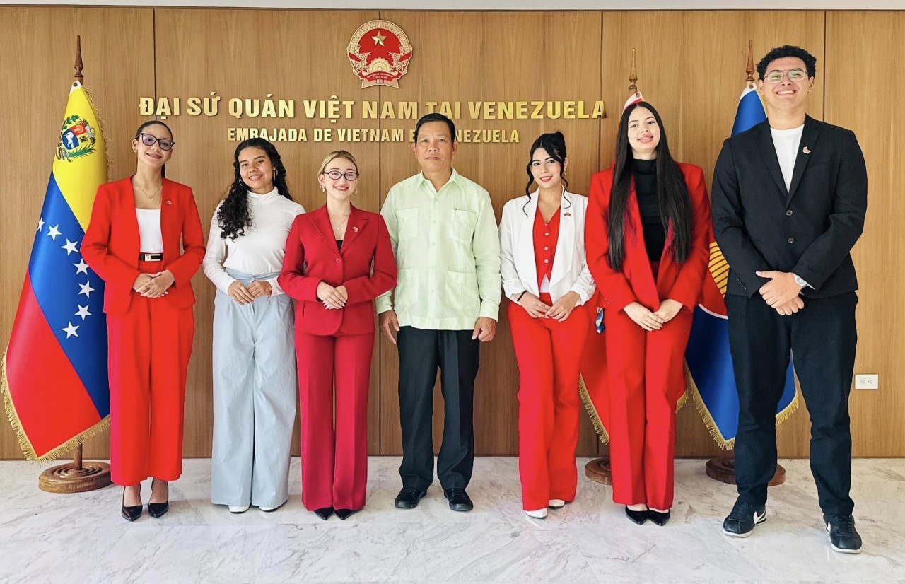 Many in Venezuela Know Vietnam as a Heroic Nation