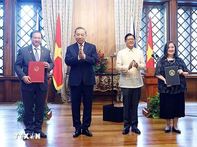 Viet Nam, Philippines Upgrade Relations to Enhanced Strategic Partnership
