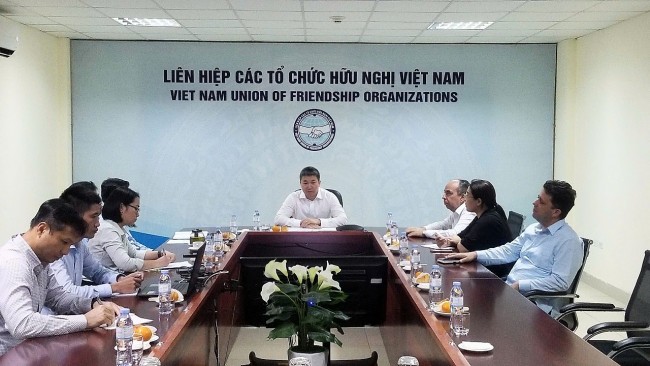 Vietnam, Cuba Promote People-to-People Exchanges and Local-Level Cooperation