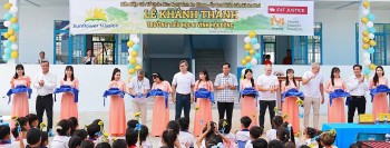 Sunflower Mission (United States) Funds VND 4.9 Billion Educational Project in An Giang