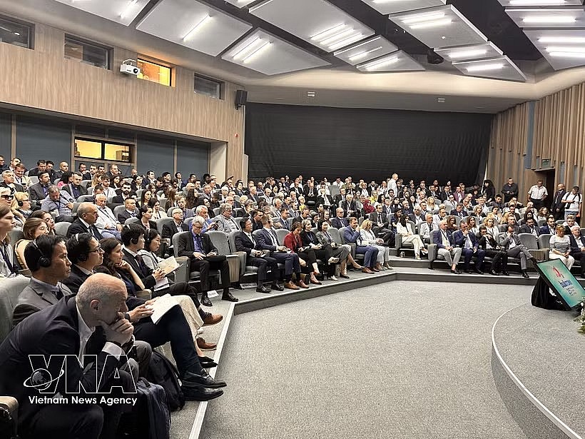 The international conference takes place in Varna city, Bulgaria, from June 10 to 12. (Photo: VNA) The international conference takes place in Varna city, Bulgaria, from June 10 to 12. (Photo: VNA)