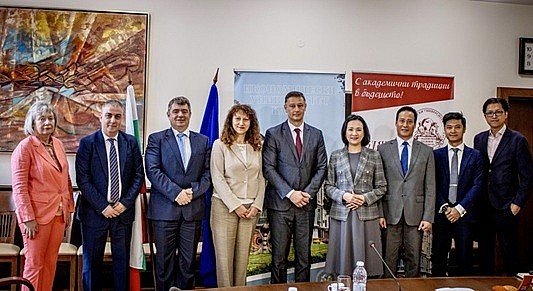 Vietnam and Bulgaria Promote Nuclear Energy Cooperation