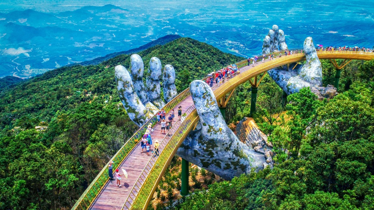 Vietnam Accelerates Tourism Digitalization with AI and Data Technologies Vietnam Accelerates Tourism Digitalization with AI and Data Technologies
