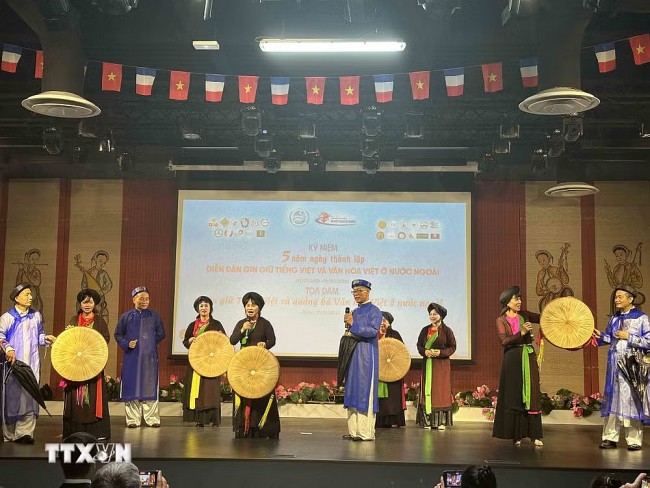Joining Hands to Preserve the Vietnamese Language and Culture Among Overseas Vietnamese Communities in France
