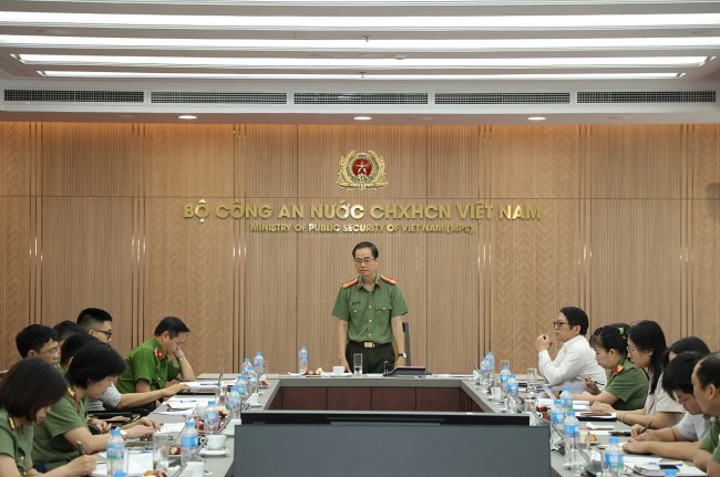 People's Public Security Force - Ensuring the Rights of Vietnamese Citizens Abroad