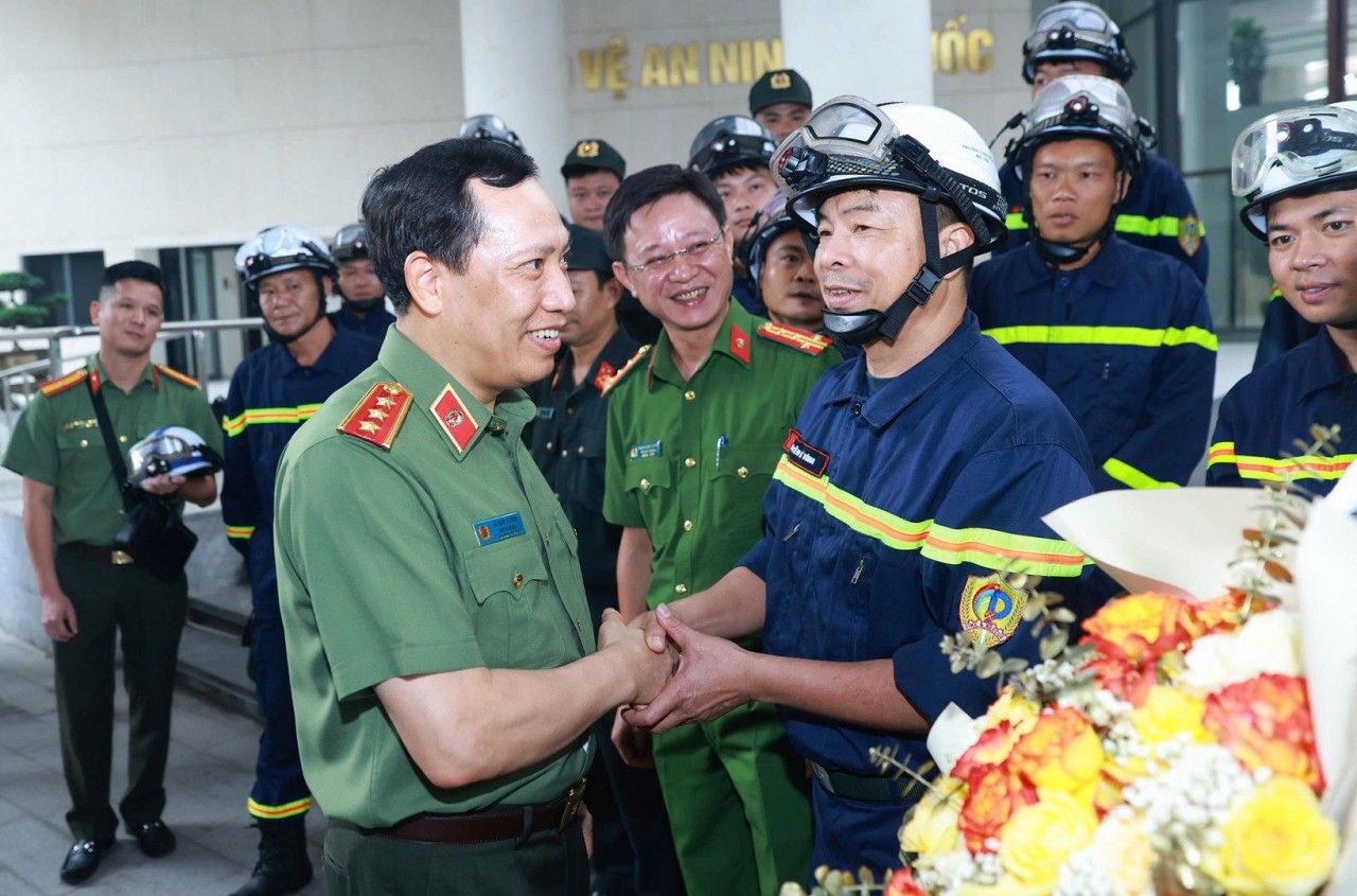 Vietnam Deploys Military and Public Security Forces to Venezuela to Assist Earthquake Relief Efforts