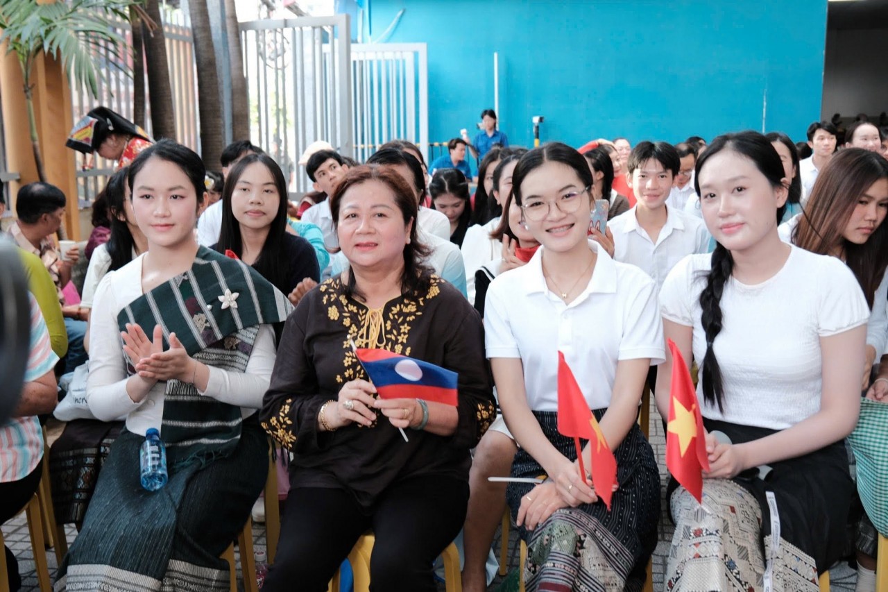 Ho Chi Minh City: "Vietnam-Laos-Cambodia Family Day" Strengthens Bonds of Friendship