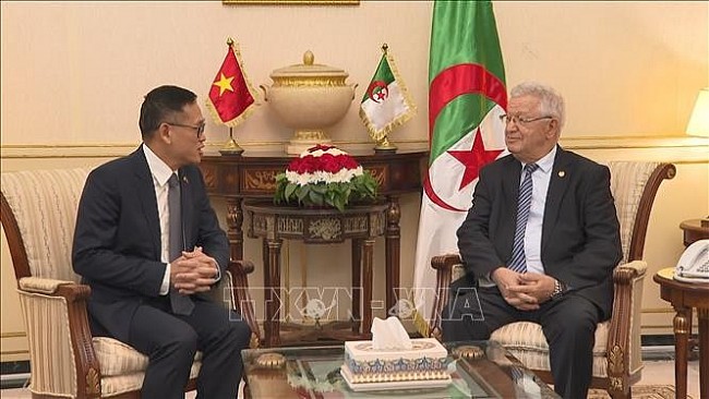 Speaker of Algeria’s Council of the Nation Expresses Desire to Strengthen Ties with Vietnam’s National Assembly