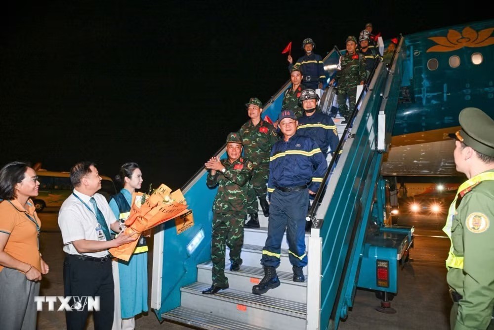 Vietnam Rescue Mission Returns Home After Venezuela Earthquake Relief Operations