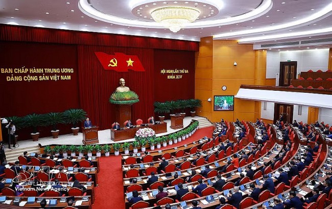 Party Central Committee’s Third Meeting Opens in Hanoi