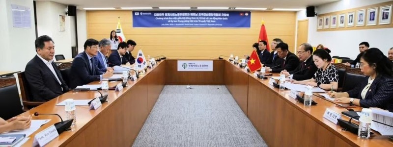 Promoting Vietnam-RoK People-to-People Relations