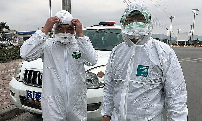 deputy pm vietnam determines to stamp out new covid 19 outbreaks in next 8 days