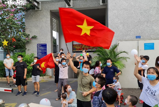 ho chi minh city people burst with joy as places removed covid 19 lockdown