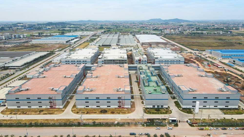 Foxconn recruits 1,000 workers in Vietnam following its US$270 million project