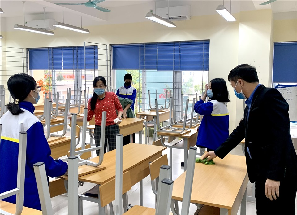 6163 provinces cities allow students to return to schools this week