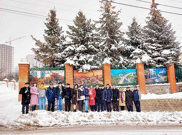 stories of vietnamese community in pandemic hit ukraines kiev