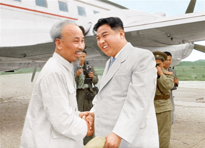 Rare photos of President Ho Chi Minh and DPRK President Kim Il-sung