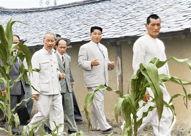 Rare photos of President Ho Chi Minh and DPRK President Kim Il-sung