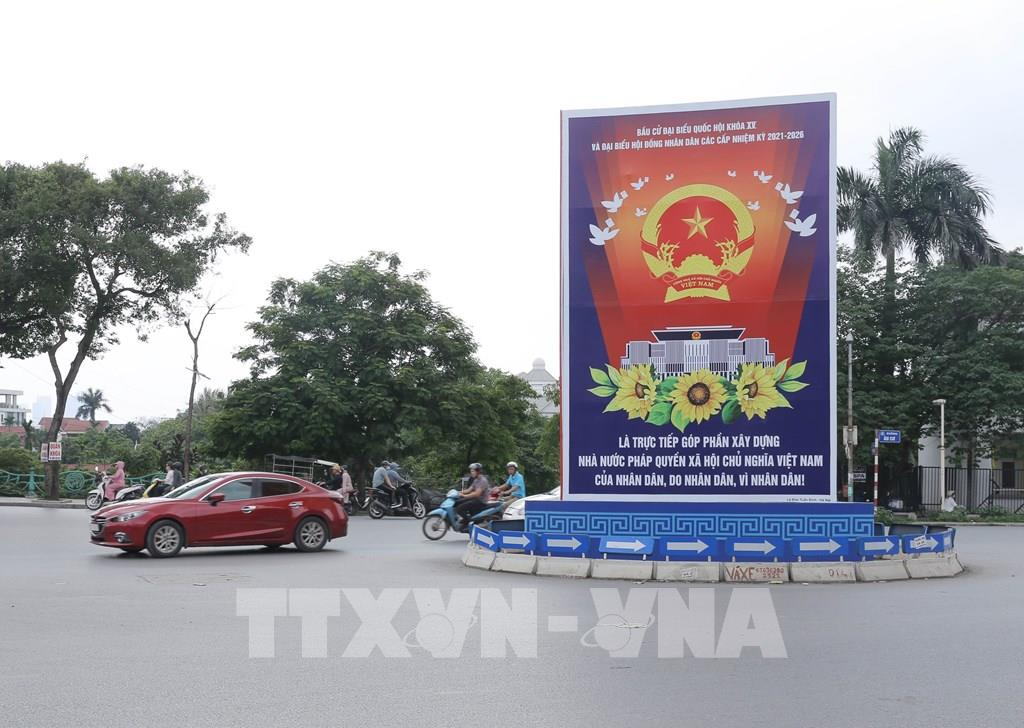 In Photos: Hanoi’s streets brilliantly adorned ahead of election day In Photos: Hanoi’s streets brilliantly adorned ahead of election day