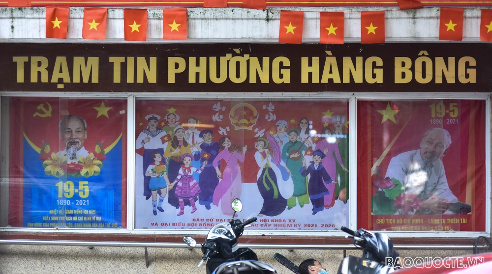 In Photos and video: Hanoi streets radiantly decorated ahead of Elections