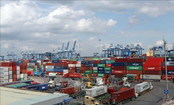 exports highlight of vietnamese economy amidst covid 19