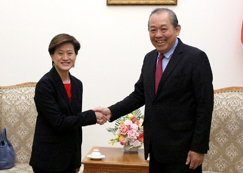 Deputy PM hopes for stronger Vietnam Singapore cooperation